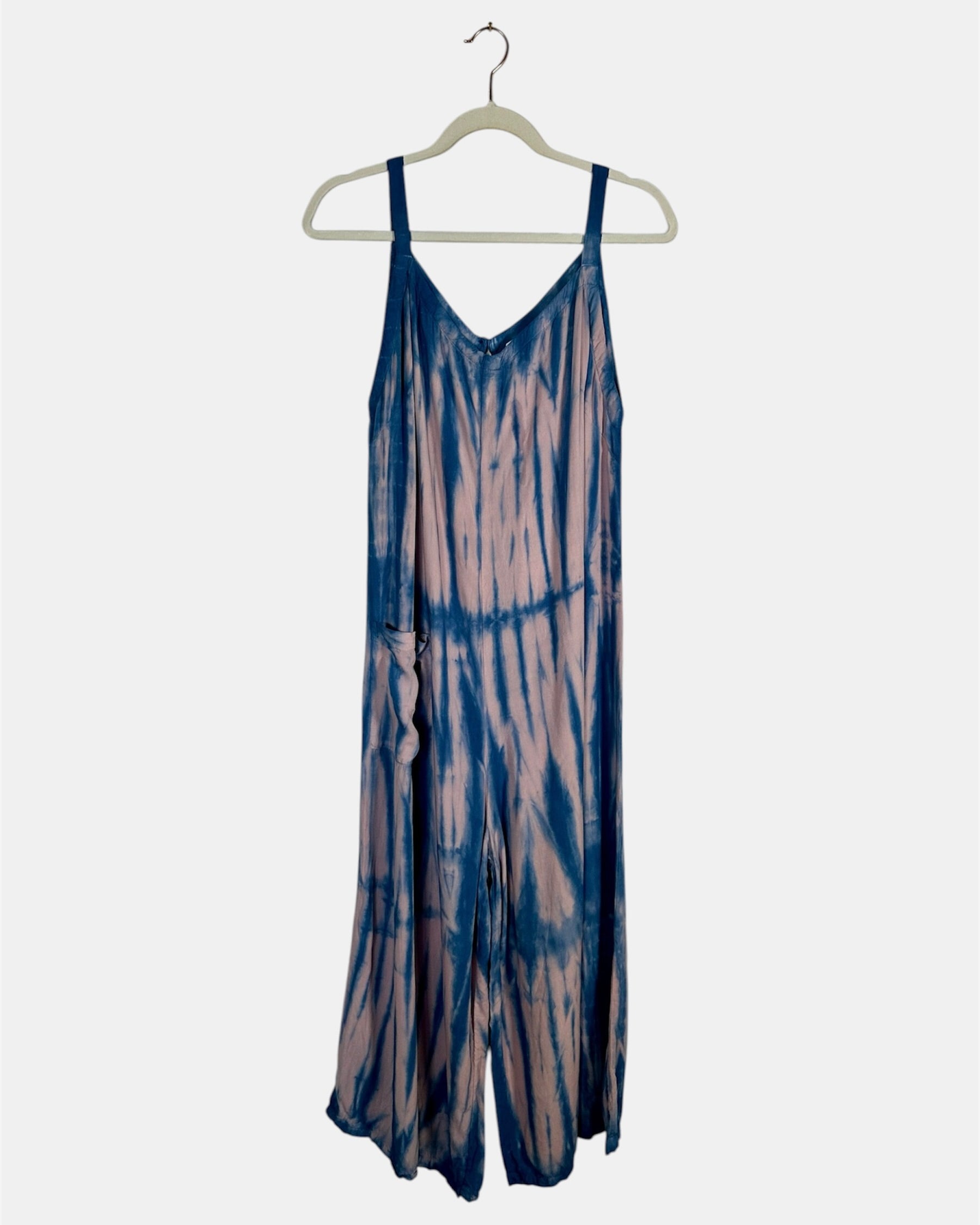 jumpsuit size M/L